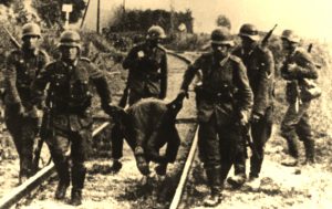 Pacyfikacja wsi Torzeniec - atak Niemców